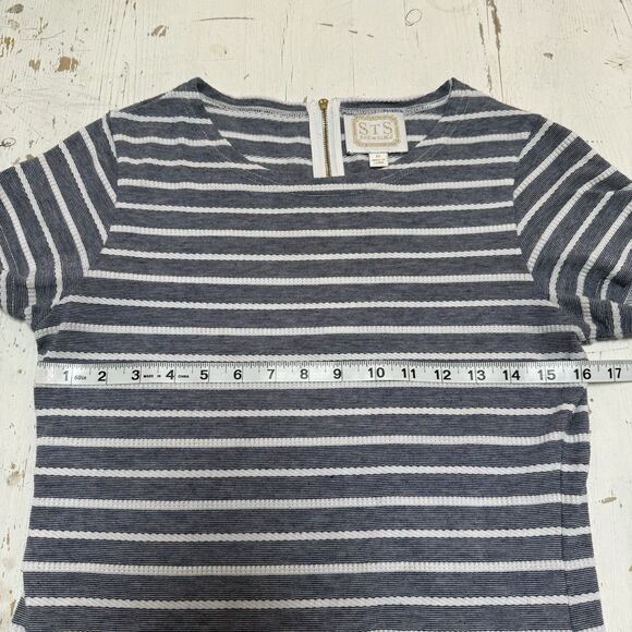 STS Sail To Sable Shift Dress M Short Sleeve Gray White Stripe Border - Picture 6 of 9